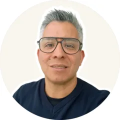 Adán Mitol